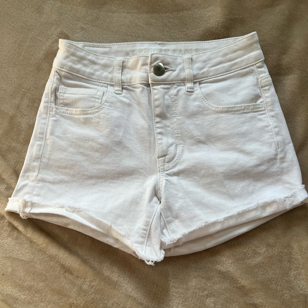 American Eagle Outfitters white Jean shorts size 0